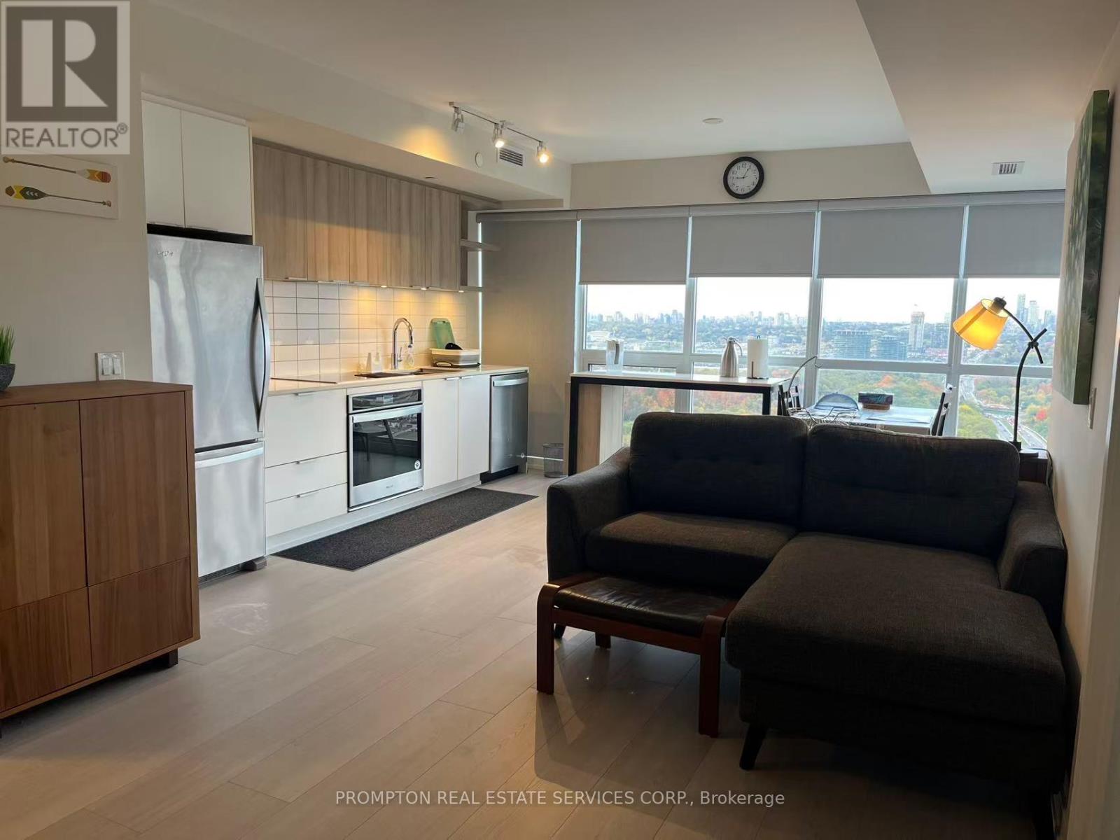 2902 - 6 Sonic Way, Toronto (Flemingdon Park), Ontario  M3C 0P1 - Photo 8 - C12485379