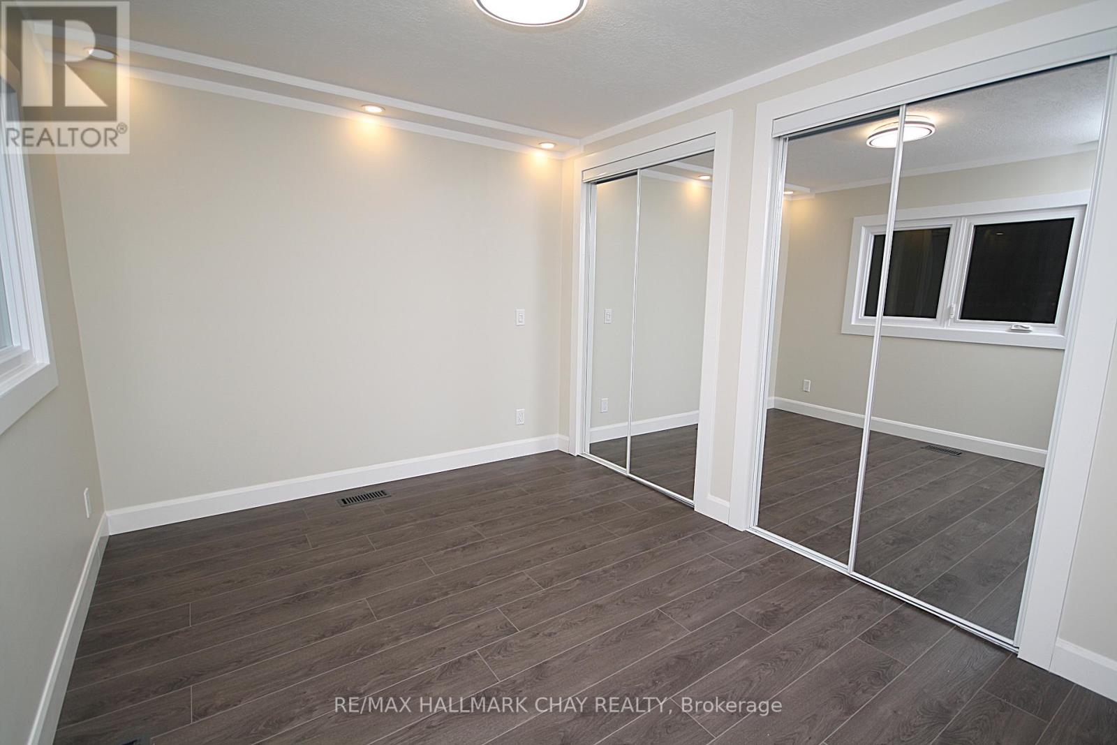 4064 Ash Crescent, Severn, Ontario  L3V 6H4 - Photo 36 - S12476012