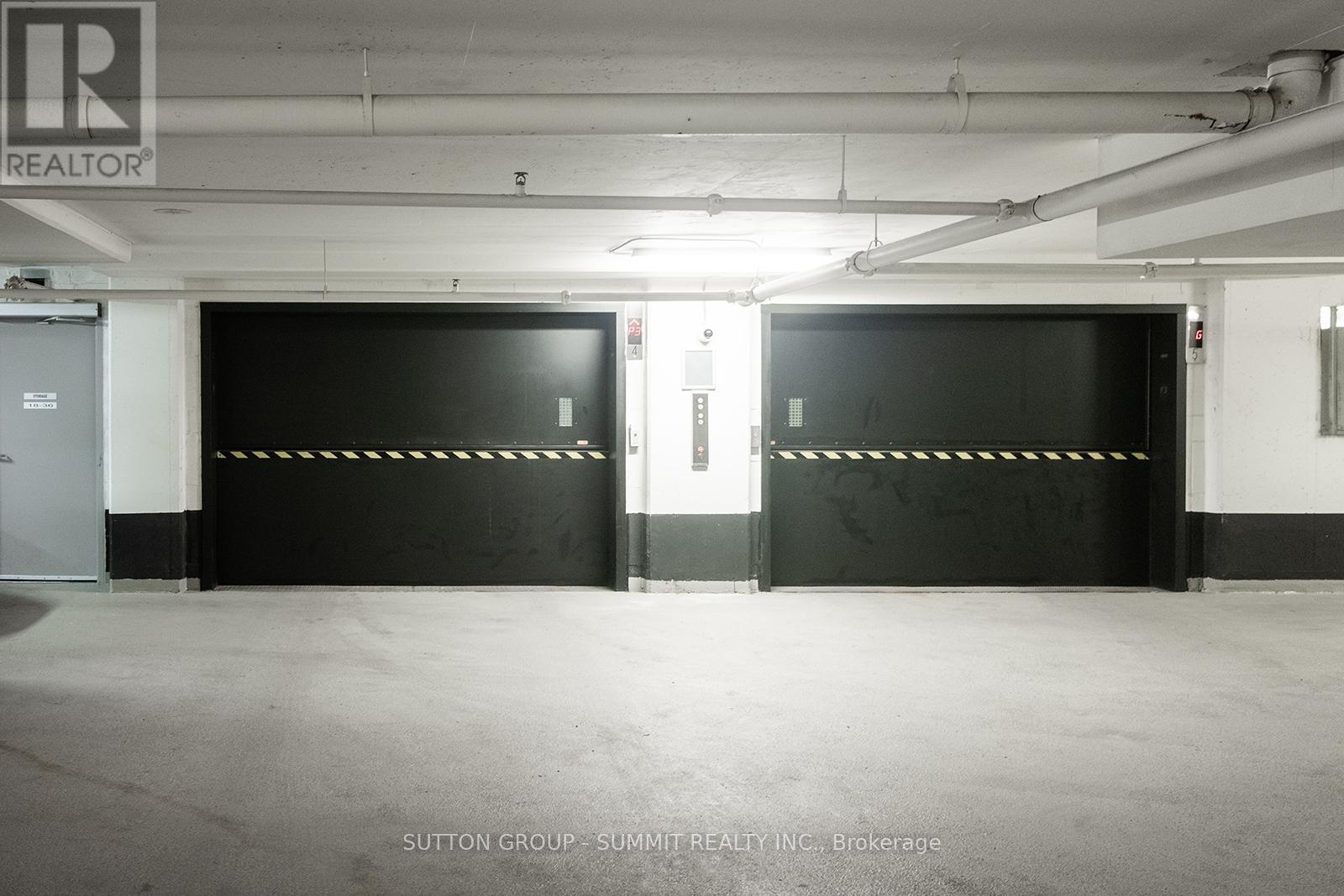 902 - 11 Charlotte Street, Toronto, Ontario  M5V 0M6 - Photo 32 - C12456609