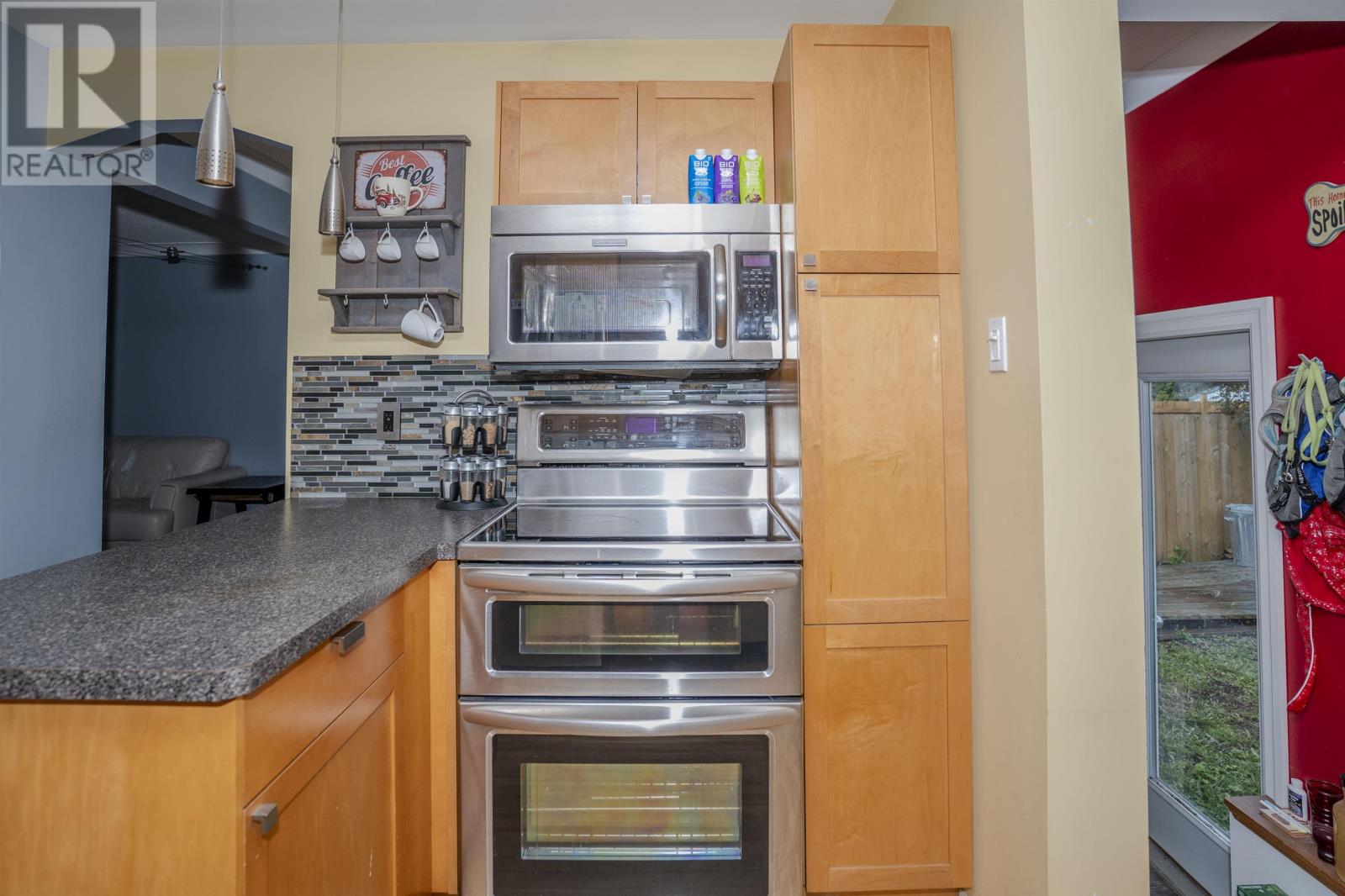 545 Cambrian Cres, Thunder Bay, Ontario  P7C 5C2 - Photo 11 - TB253336