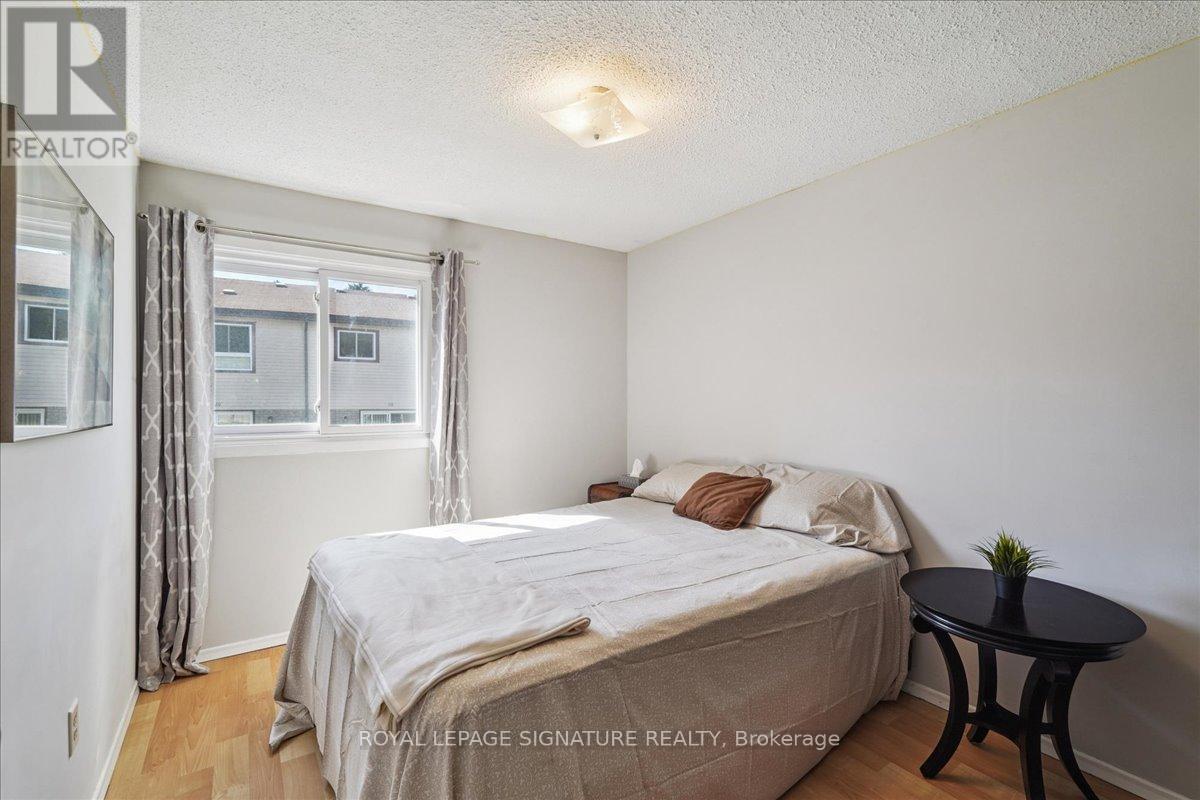 52 - 1131 Sandhurst Circle, Toronto (Agincourt North), Ontario  M1V 1V5 - Photo 13 - E12485342