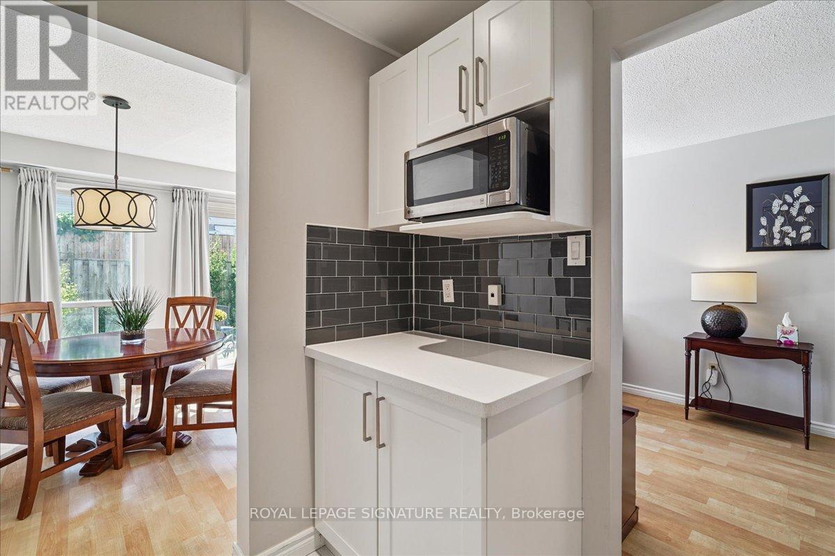 52 - 1131 Sandhurst Circle, Toronto (Agincourt North), Ontario  M1V 1V5 - Photo 4 - E12485342