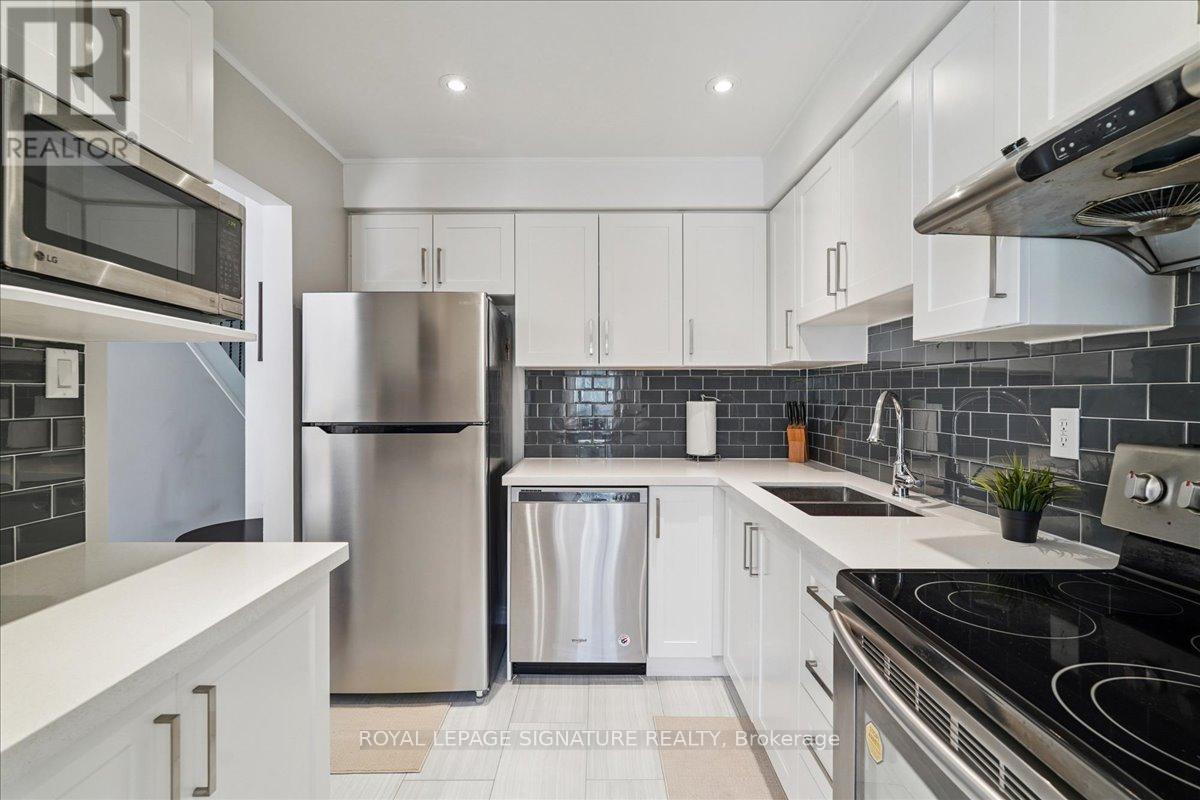 52 - 1131 Sandhurst Circle, Toronto (Agincourt North), Ontario  M1V 1V5 - Photo 5 - E12485342