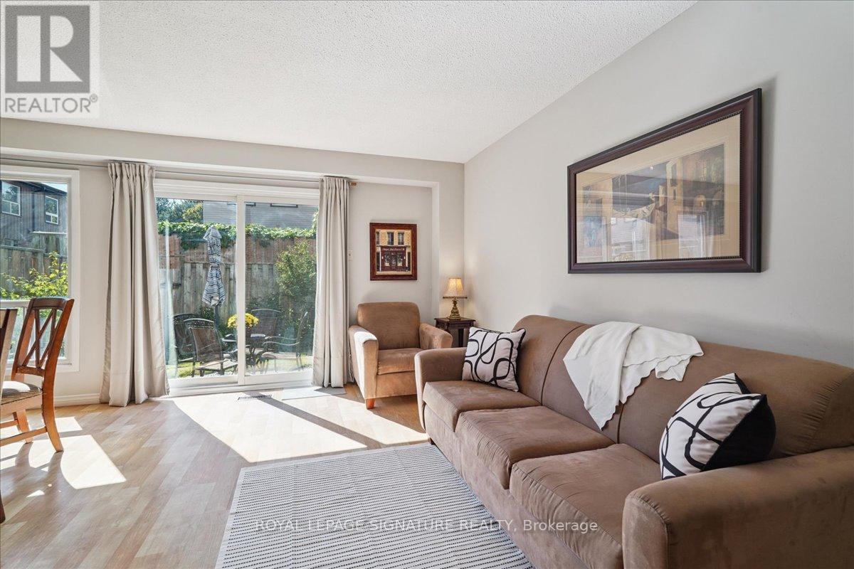 52 - 1131 Sandhurst Circle, Toronto (Agincourt North), Ontario  M1V 1V5 - Photo 8 - E12485342