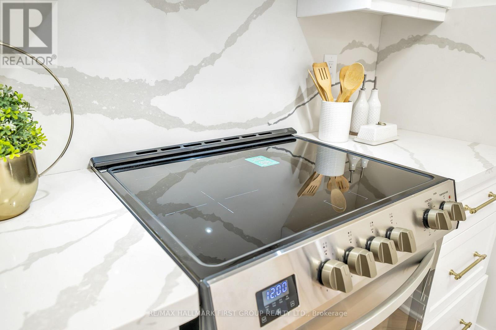 195 Castlebar Crescent, Oshawa, Ontario  L1J 7B3 - Photo 18 - E12485344