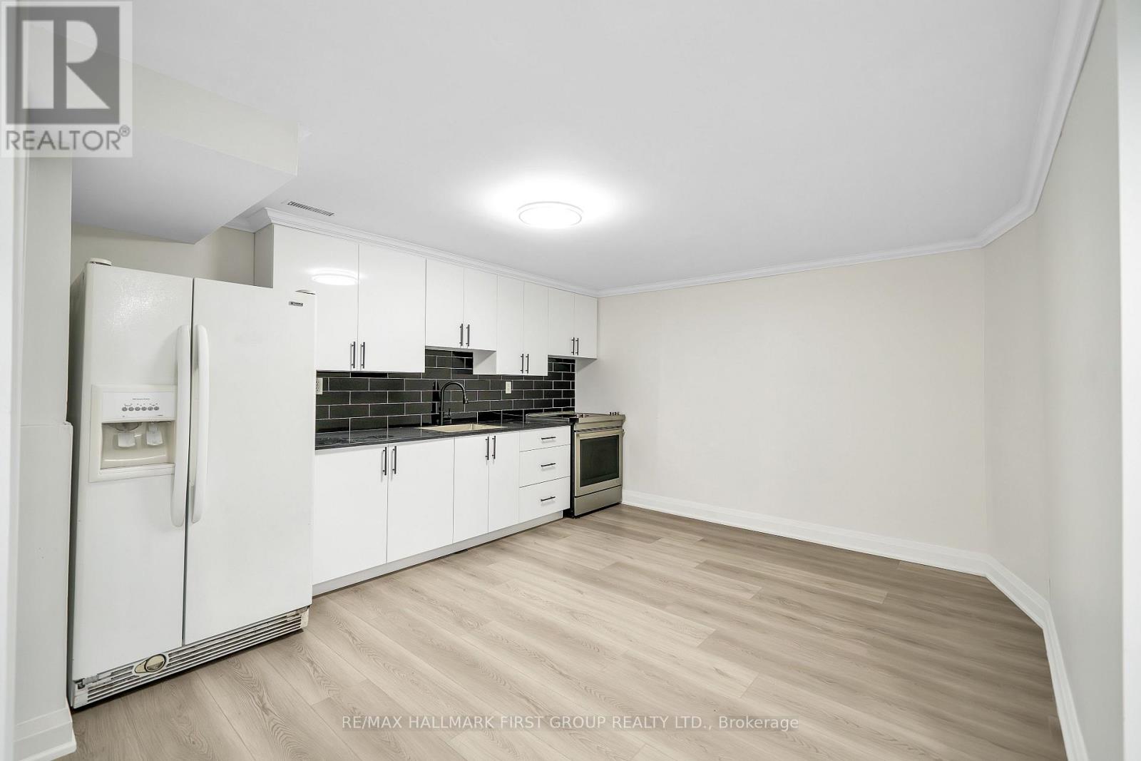 195 Castlebar Crescent, Oshawa, Ontario  L1J 7B3 - Photo 28 - E12485344