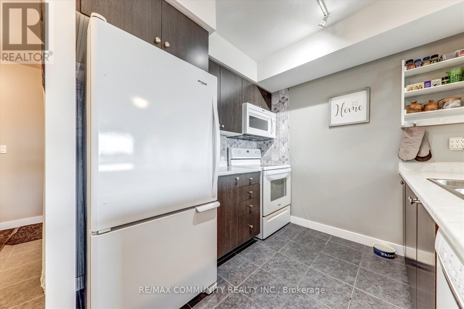 414 - 8 Trent Avenue, Toronto (East End-Danforth), Ontario  M4C 0A6 - Photo 17 - E12485354