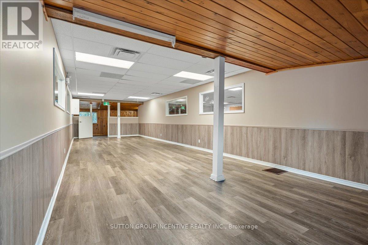 2044 25 Side Road, Innisfil (Alcona), Ontario  L9S 1Z2 - Photo 13 - N12470919