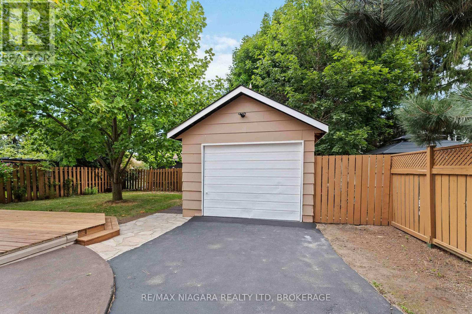 4367 Ontario Street, Lincoln, Ontario  L0R 1B0 - Photo 30 - X12485457