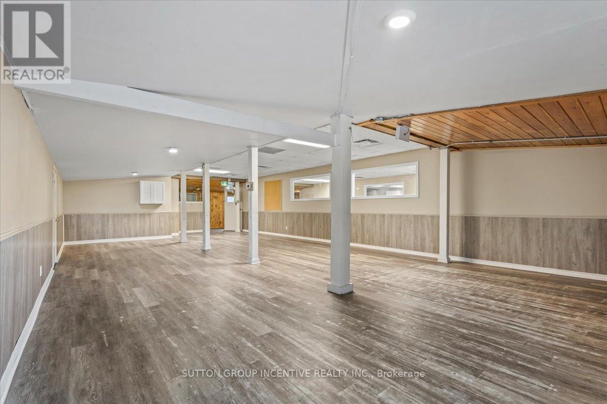 2044 25 Side Road, Innisfil (Alcona), Ontario  L9S 1Z2 - Photo 10 - N12470919