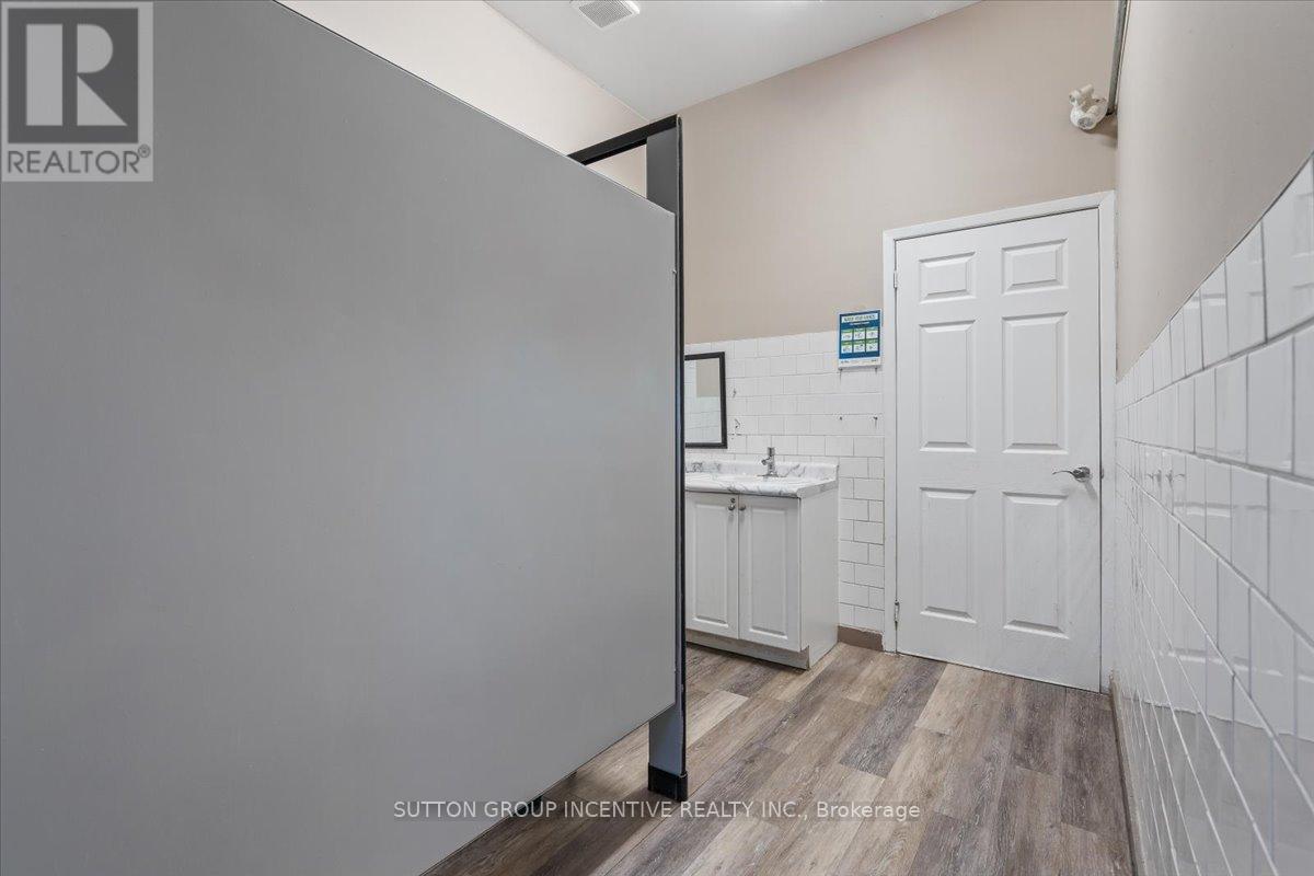 2044 25 Side Road, Innisfil (Alcona), Ontario  L9S 1Z2 - Photo 26 - N12470919