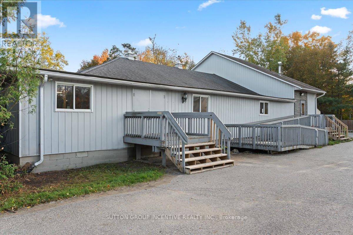 2044 25 Side Road, Innisfil (Alcona), Ontario  L9S 1Z2 - Photo 44 - N12470919
