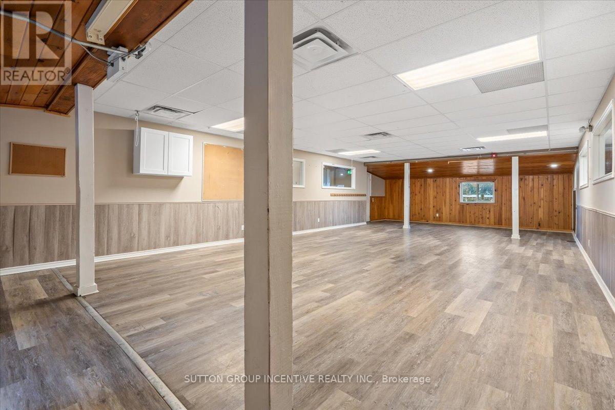 2044 25 Side Road, Innisfil (Alcona), Ontario  L9S 1Z2 - Photo 18 - N12470919