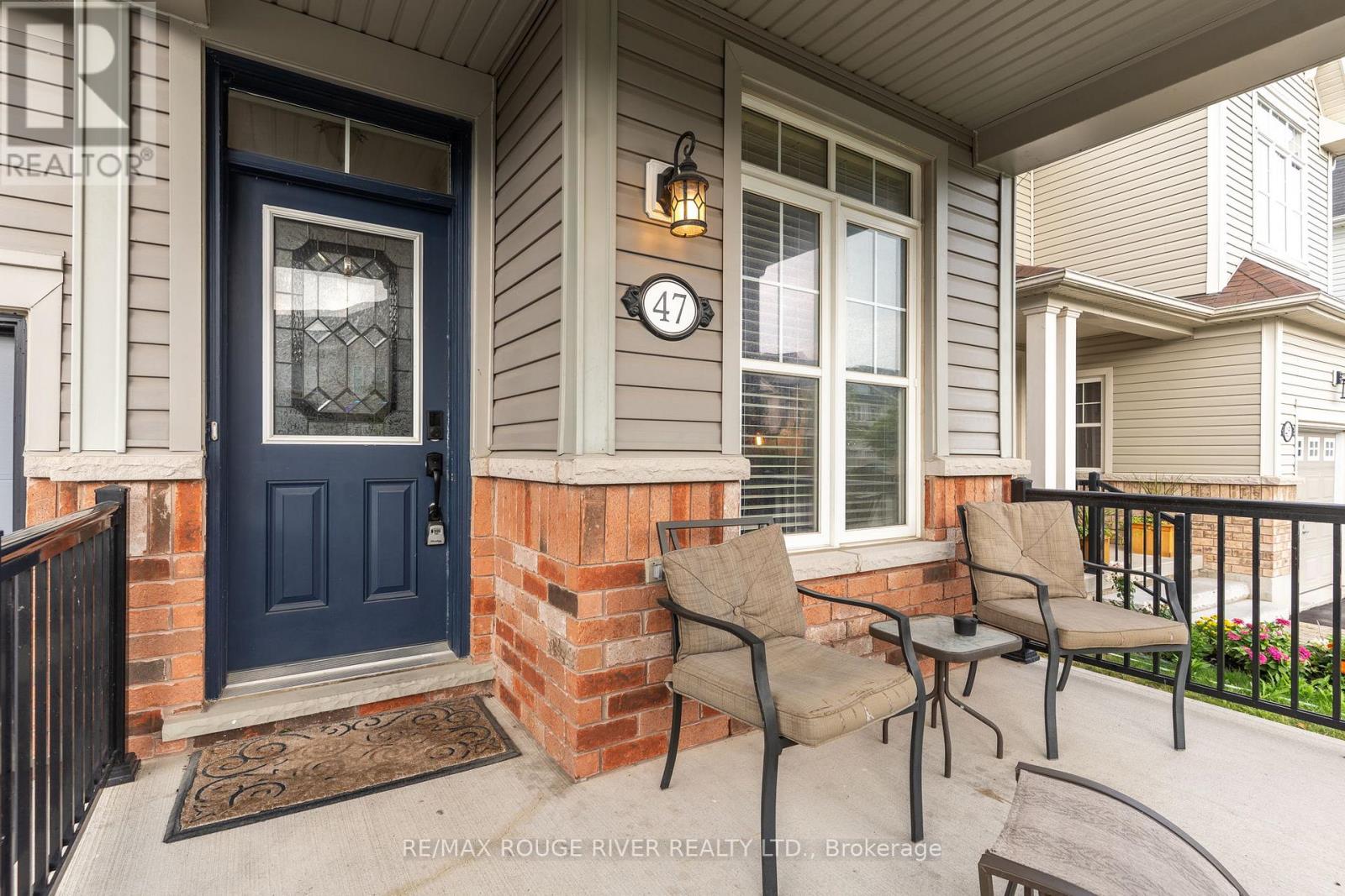 47 James Govan Drive, Whitby, Ontario  L1N 0J9 - Photo 2 - E12485495