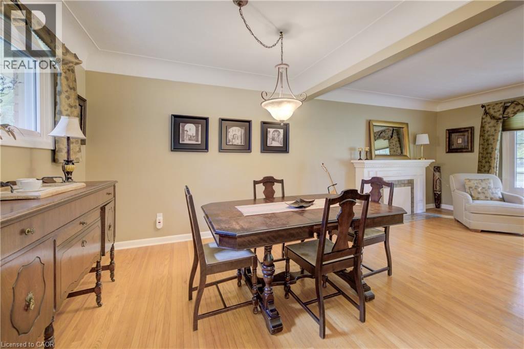 646 Iroquois Avenue, Ancaster, Ontario  L9G 3B4 - Photo 14 - 40781608