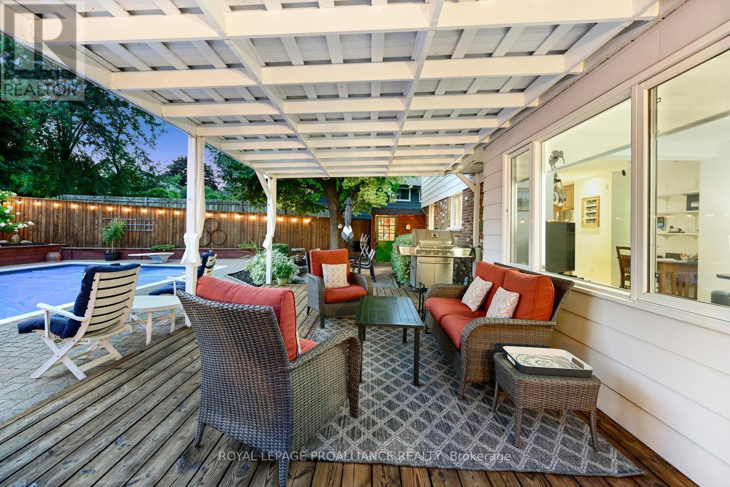 1346 Briarwood Drive, Brockville, Ontario  K6V 6E4 - Photo 43 - X12485479