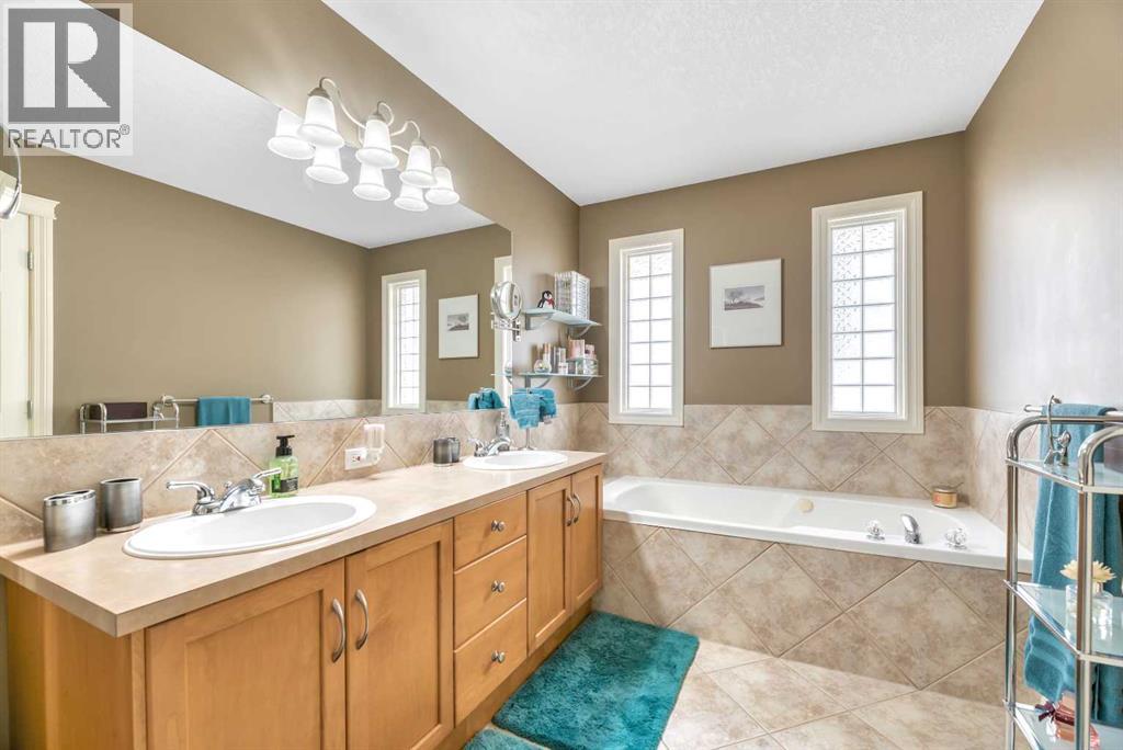 2605 30 Street Sw, Calgary, Alberta  t3e 2m3 - Photo 32 - A2260092