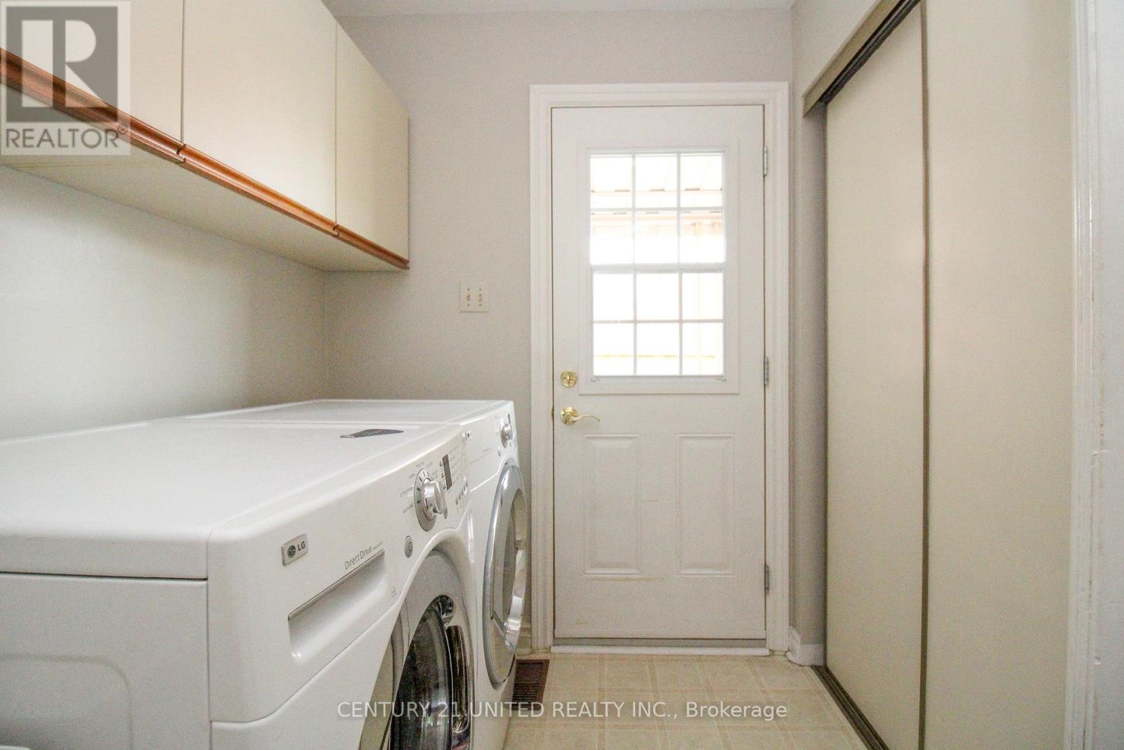 220 Ridgewood Road, Peterborough, Ontario K9J 8A3 - Photo 22 - X12485518