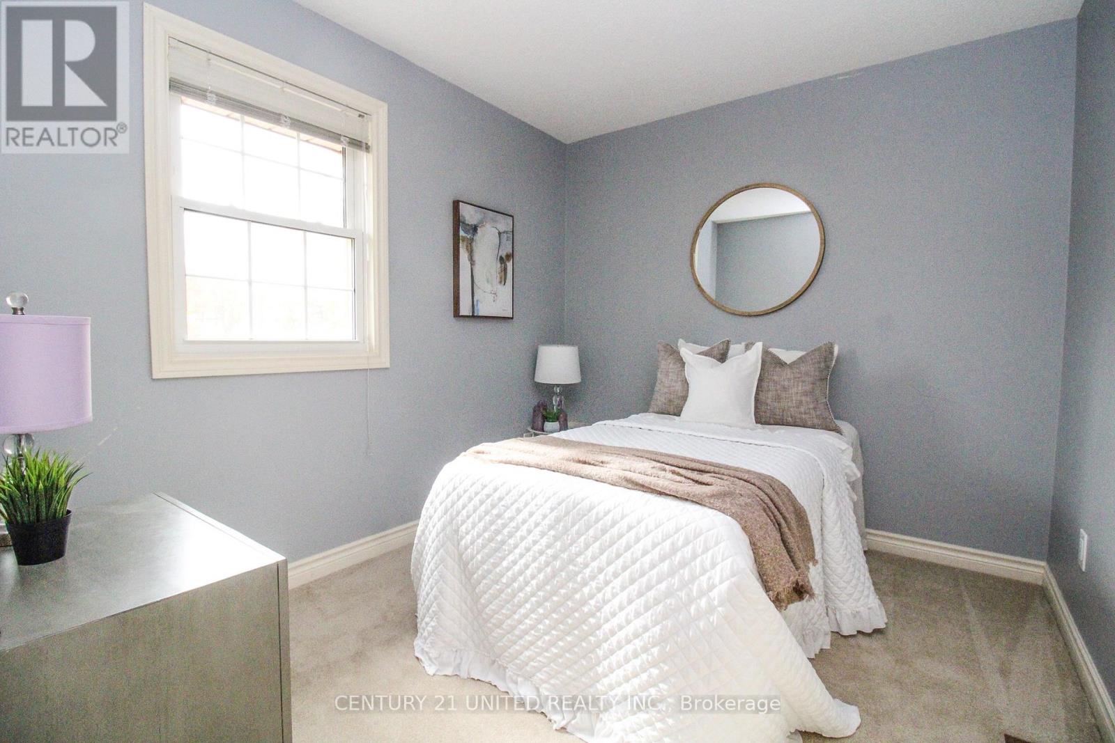 220 Ridgewood Road, Peterborough, Ontario K9J 8A3 - Photo 28 - X12485518