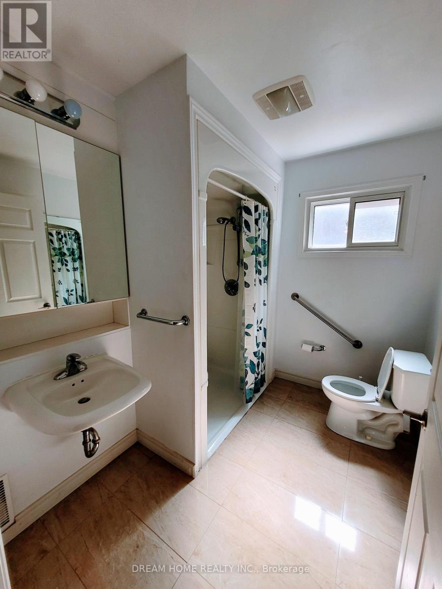 42 Emeline Crescent, Markham, Ontario  L3P 4G4 - Photo 14 - N12485318