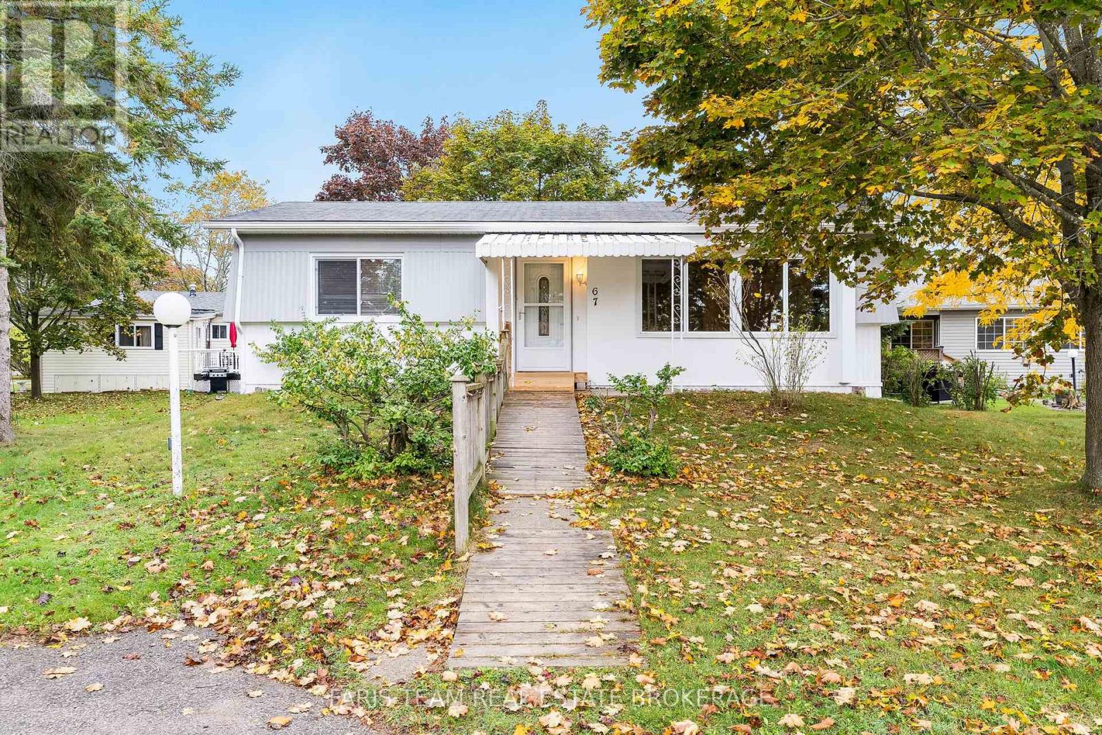 67 Main Street, Innisfil, Ontario  L9S 1N2 - Photo 2 - N12485331