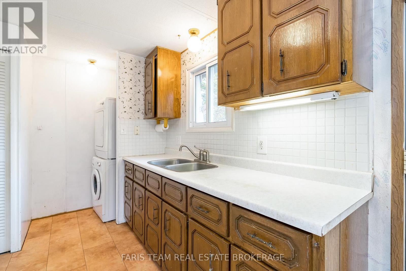 67 Main Street, Innisfil, Ontario  L9S 1N2 - Photo 7 - N12485331