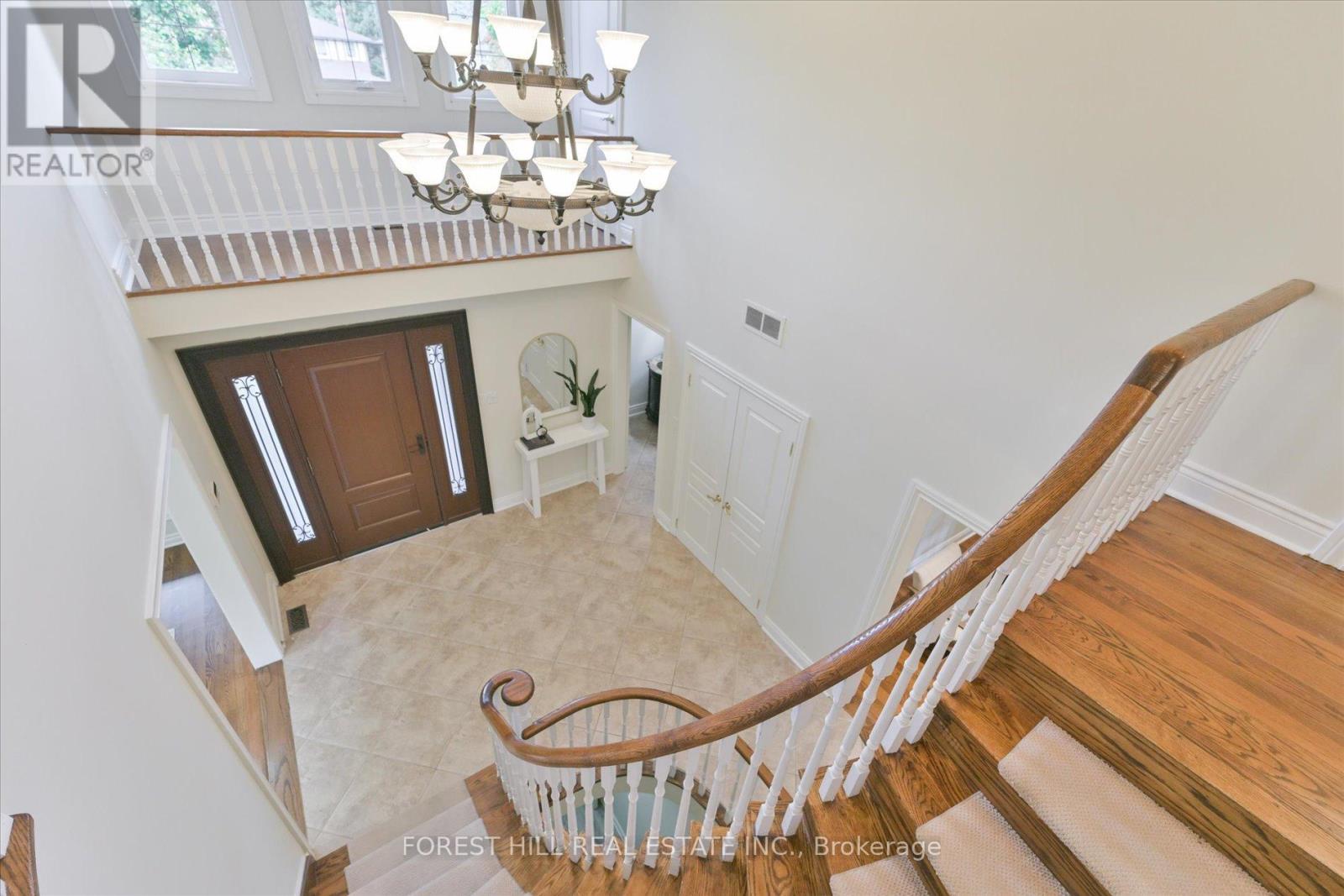 137 Marsi Road, Richmond Hill, Ontario  L4C 5R3 - Photo 23 - N12485333