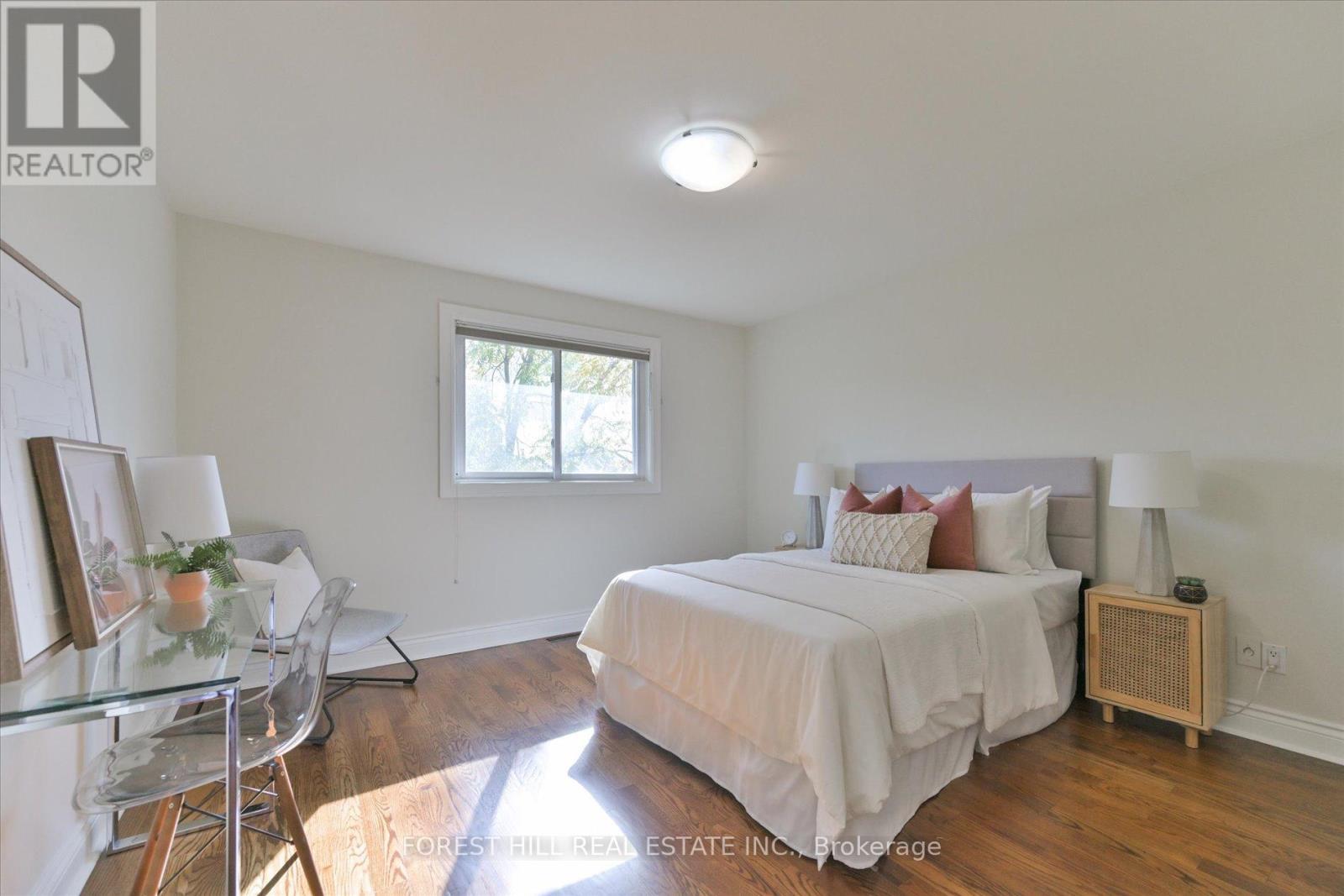 137 Marsi Road, Richmond Hill, Ontario  L4C 5R3 - Photo 31 - N12485333