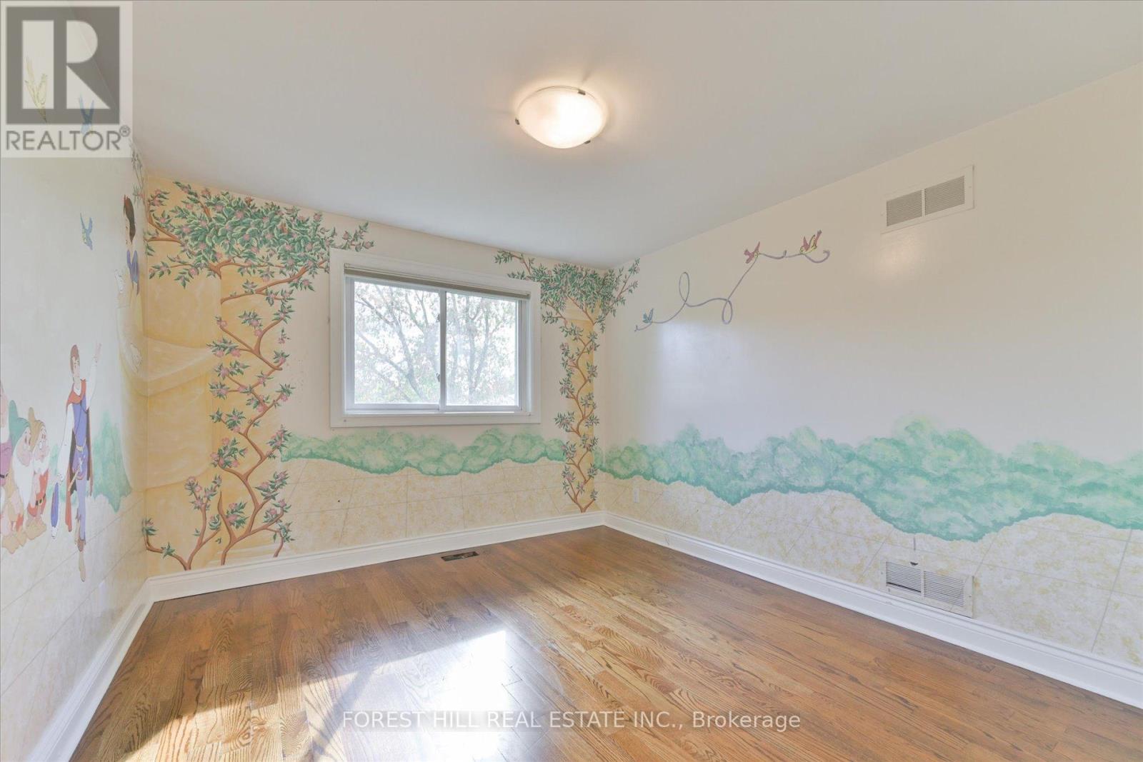 137 Marsi Road, Richmond Hill, Ontario  L4C 5R3 - Photo 32 - N12485333