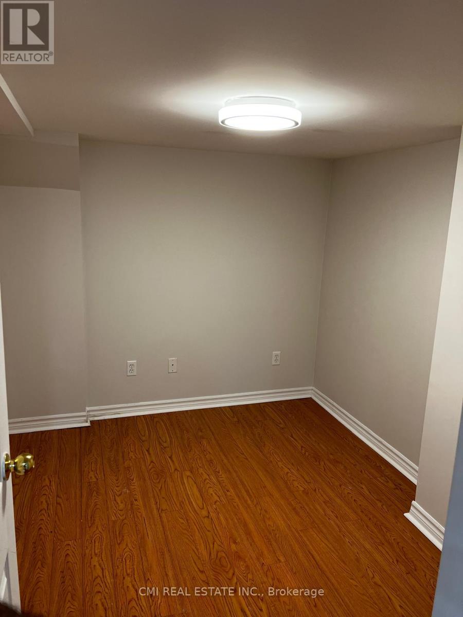 85 Watkins Glen Crescent, Aurora, Ontario  L4G 7P4 - Photo 12 - N12485340