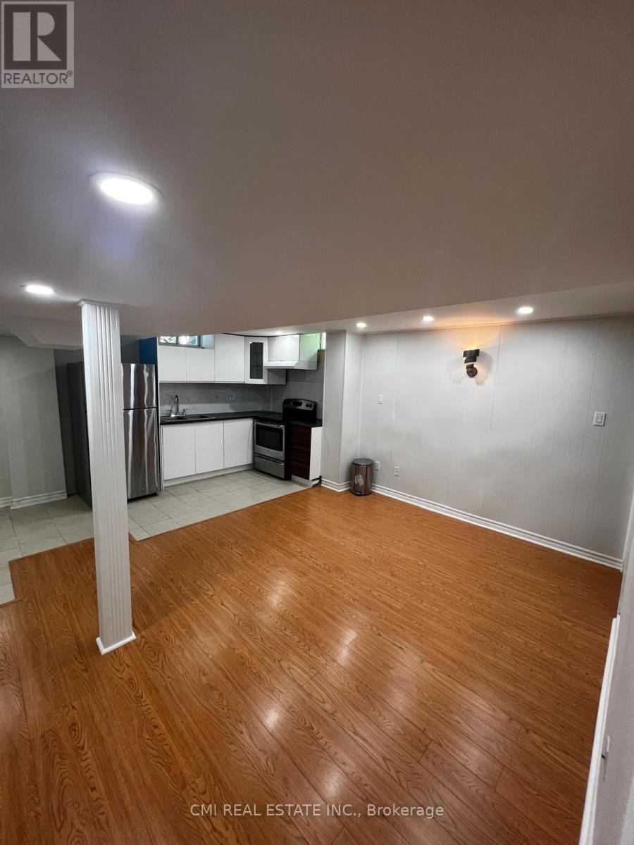 85 Watkins Glen Crescent, Aurora, Ontario  L4G 7P4 - Photo 8 - N12485340