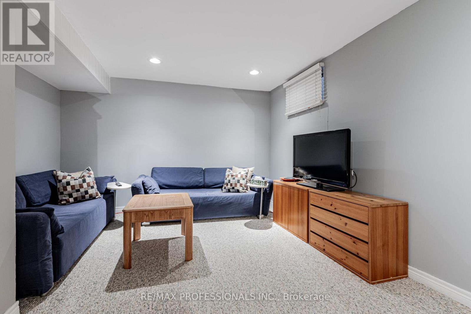 125 Kersey Crescent, Richmond Hill, Ontario  L4C 5X4 - Photo 31 - N12485380