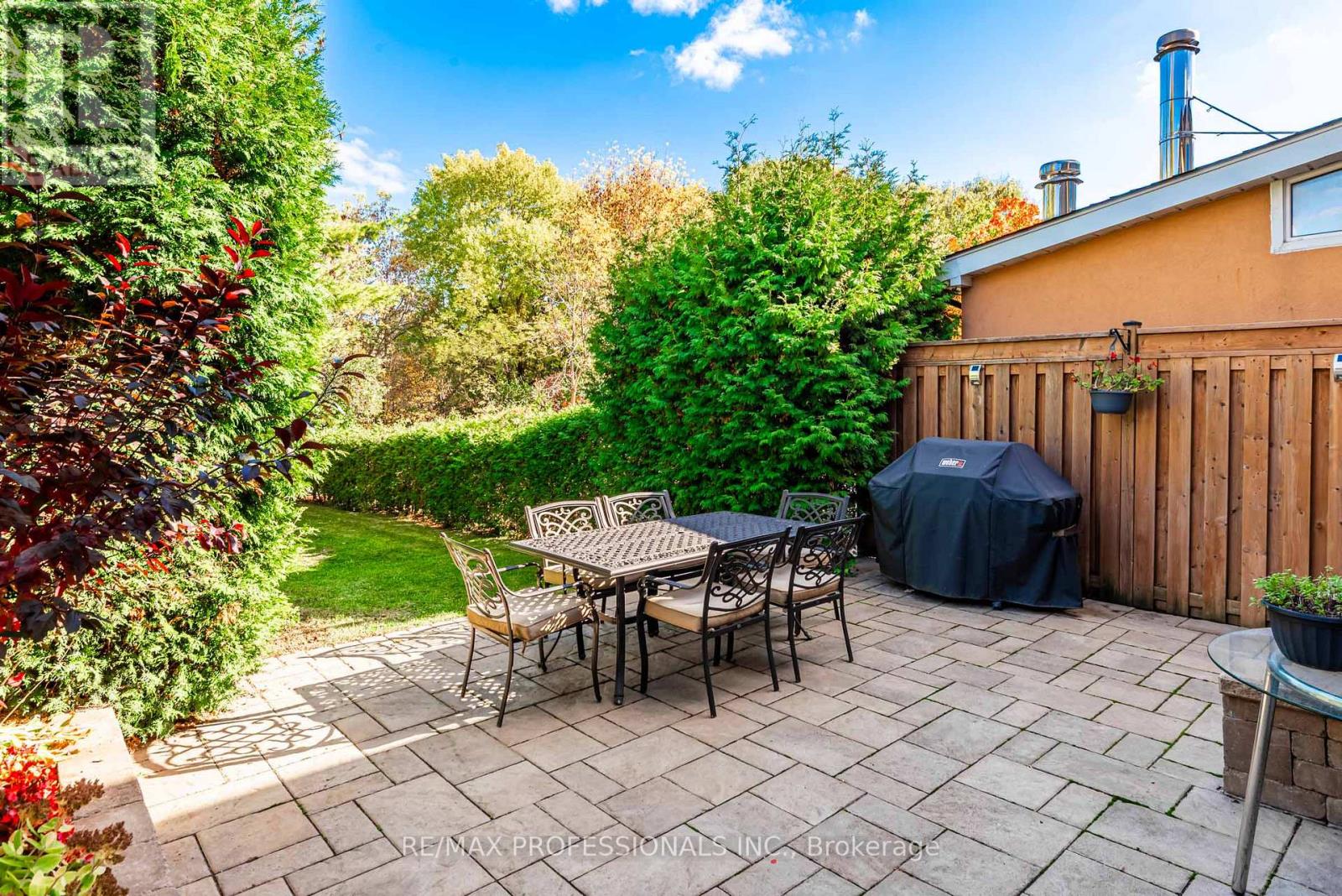 125 Kersey Crescent, Richmond Hill, Ontario  L4C 5X4 - Photo 35 - N12485380