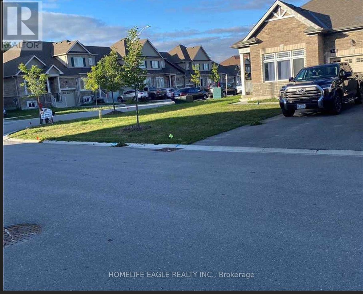 172 Isabella Drive, Orillia, Ontario  L3V 8K7 - Photo 3 - S12485357