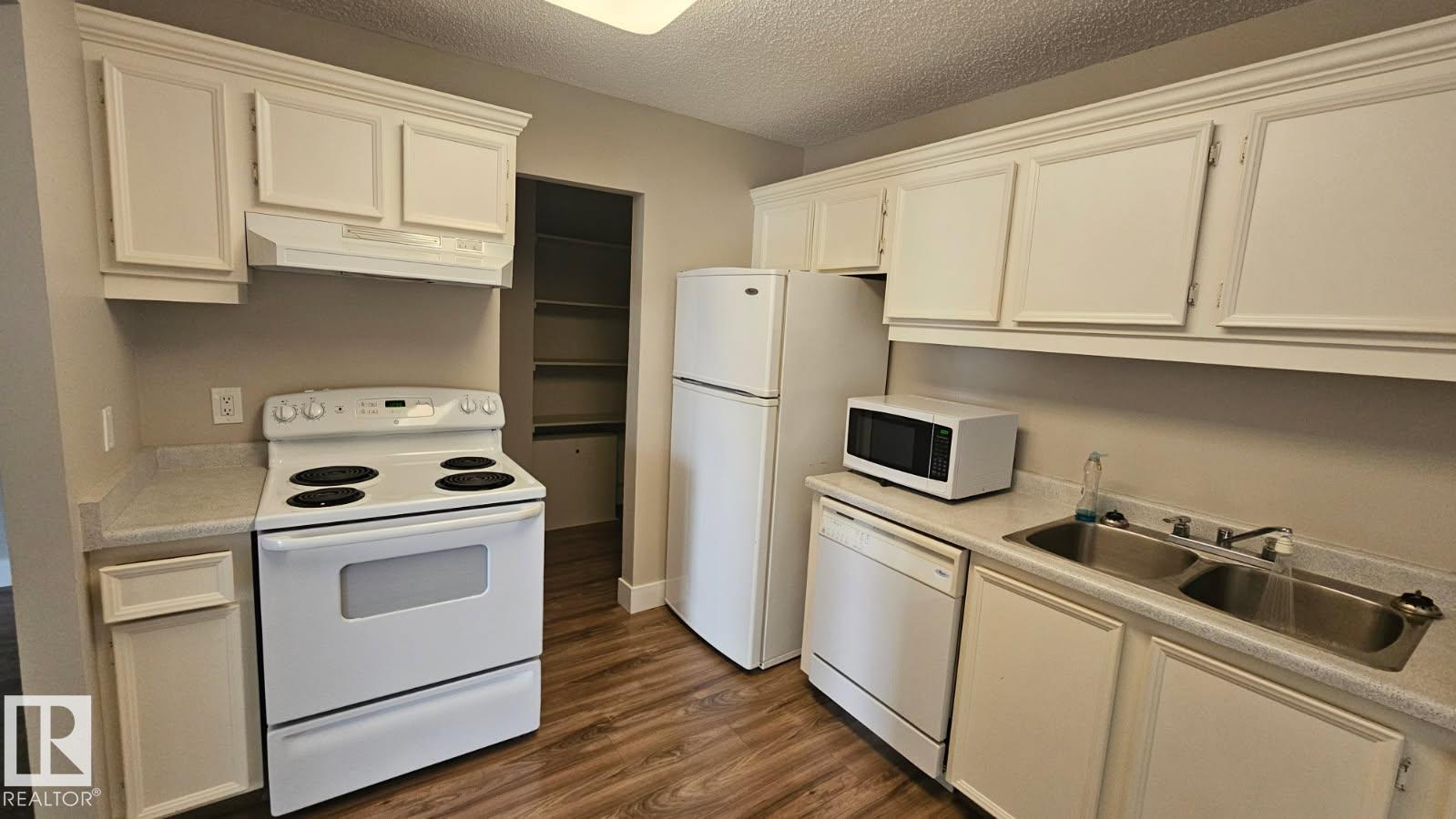 #8 2703 79 St Nw, Edmonton, Alberta  T6K 3Z6 - Photo 12 - E4463732