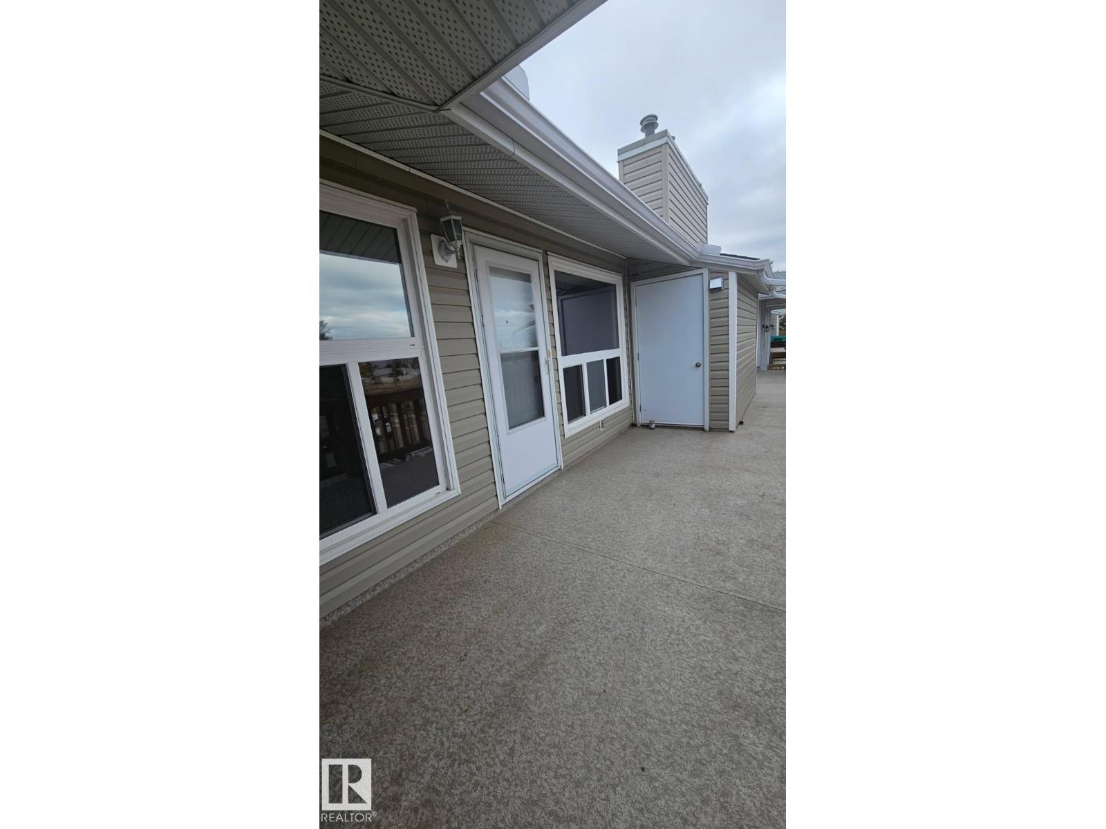 #8 2703 79 St Nw, Edmonton, Alberta  T6K 3Z6 - Photo 3 - E4463732