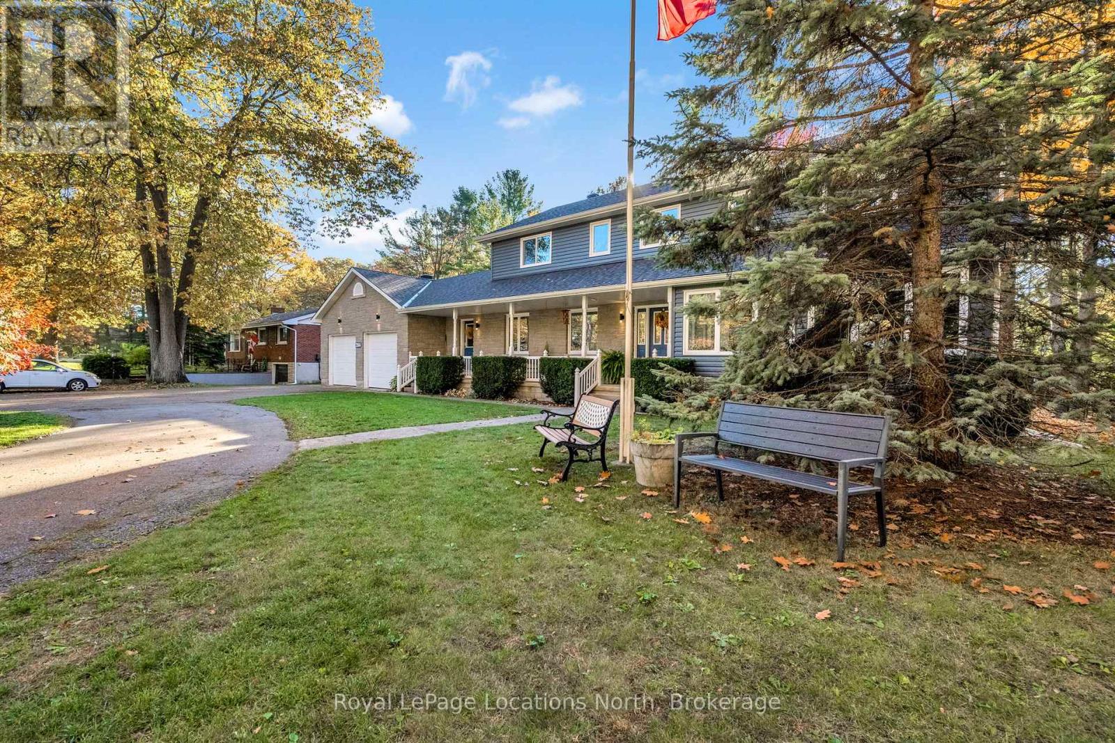 266 45th Street S, Wasaga Beach, Ontario  L9Z 1R3 - Photo 3 - S12485492