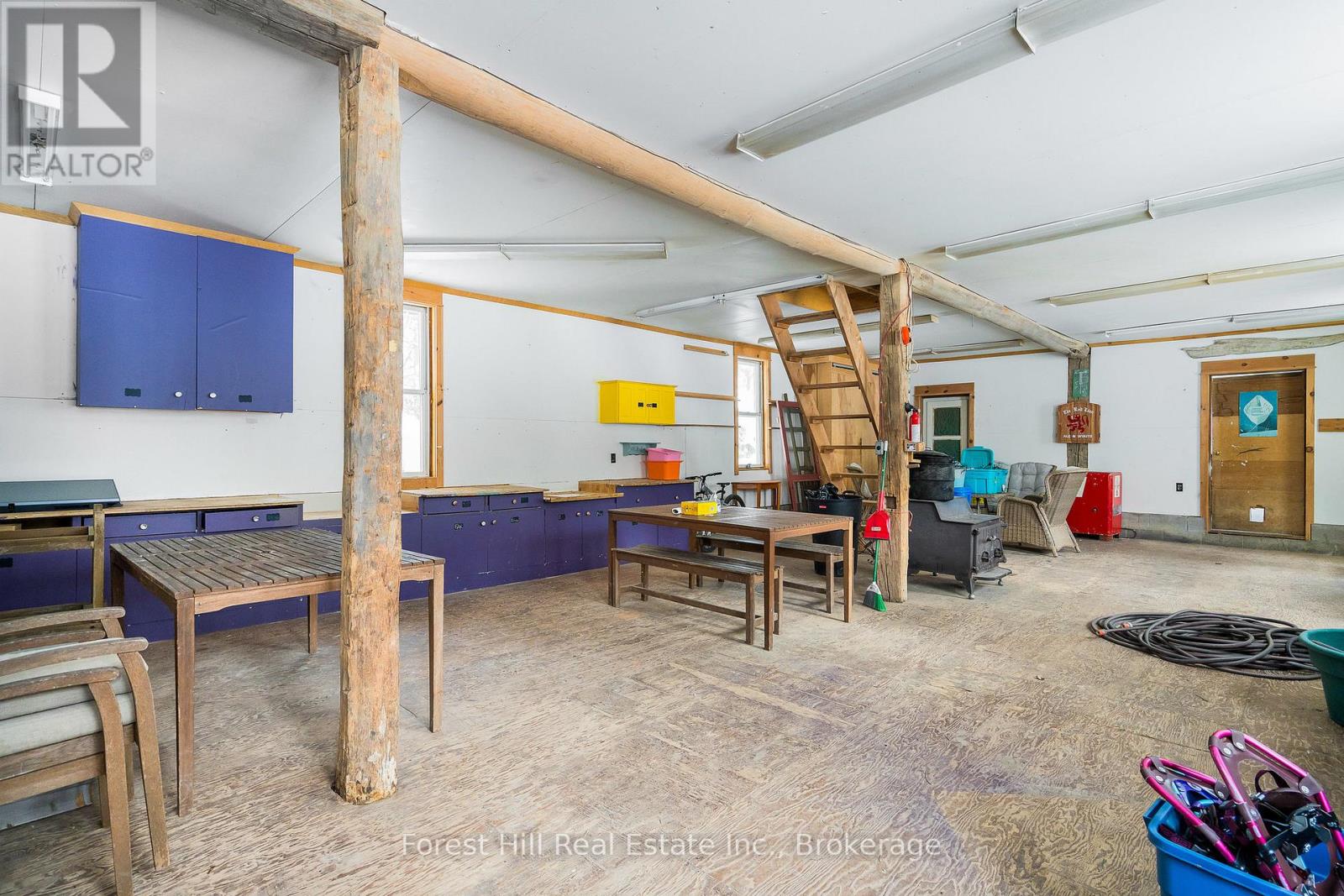 496629 Grey Road 2, Blue Mountains, Ontario  N0H 1J0 - Photo 8 - X12485502