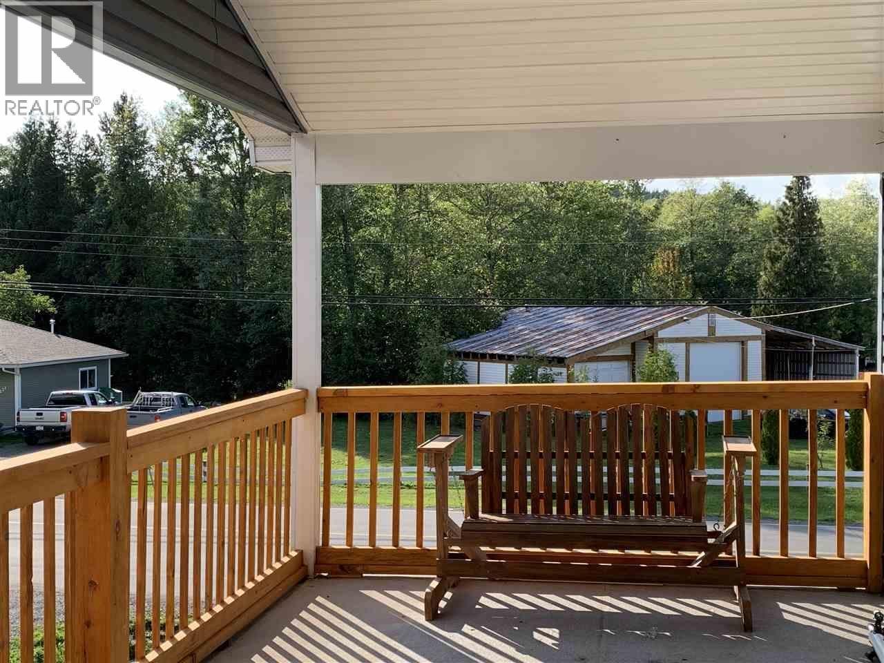 2630 Clark Street, Terrace, British Columbia  V8G 3S4 - Photo 4 - R3062415