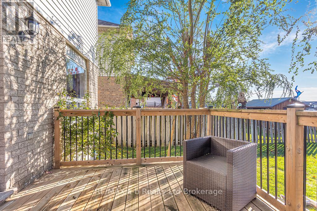 13 Southridge Road, Tillsonburg, Ontario  N4G 5T8 - Photo 9 - X12485481