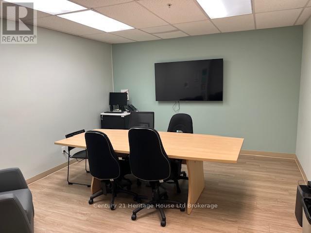 41 Broadway Street, Tillsonburg, Ontario  N4G 3P4 - Photo 7 - X12485546