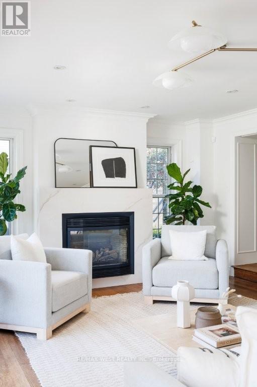 207 Ellis Avenue, Toronto, Ontario  M6S 2X4 - Photo 16 - W12485337