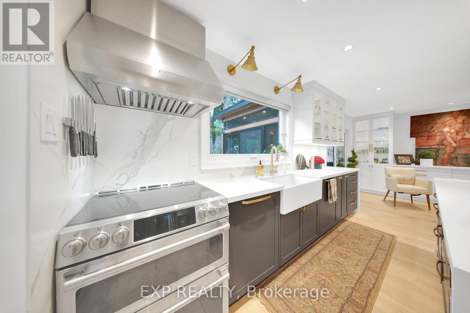 3620 Ponytrail Drive, Mississauga, Ontario  L4X 1W4 - Photo 14 - W12485377