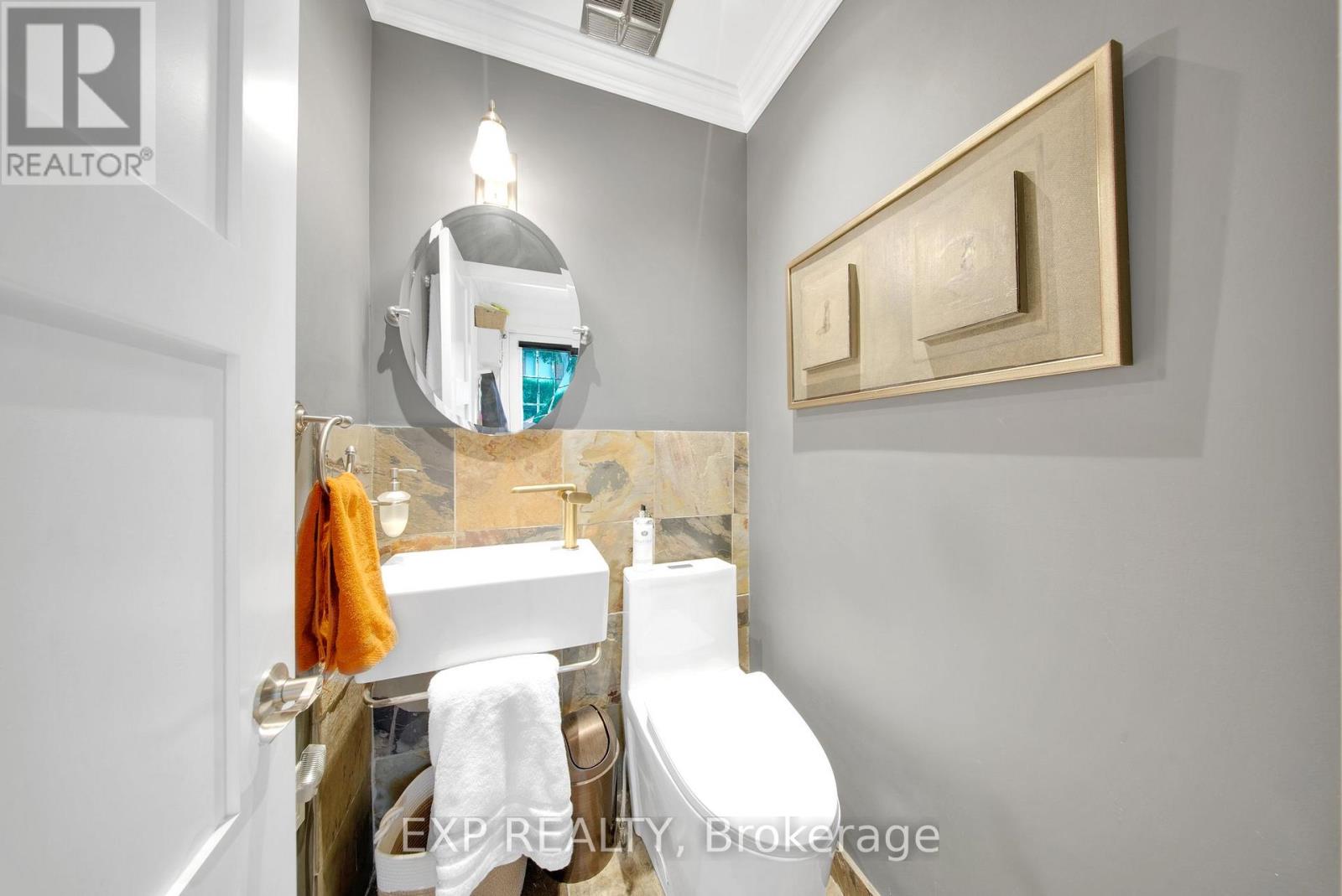 3620 Ponytrail Drive, Mississauga, Ontario  L4X 1W4 - Photo 21 - W12485377