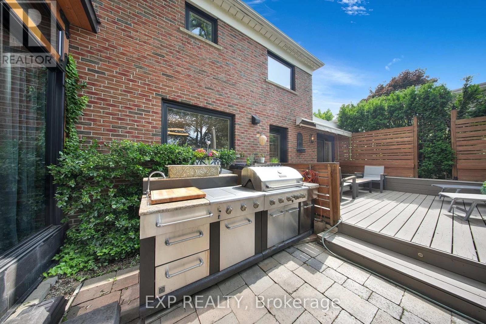 3620 Ponytrail Drive, Mississauga, Ontario  L4X 1W4 - Photo 33 - W12485377