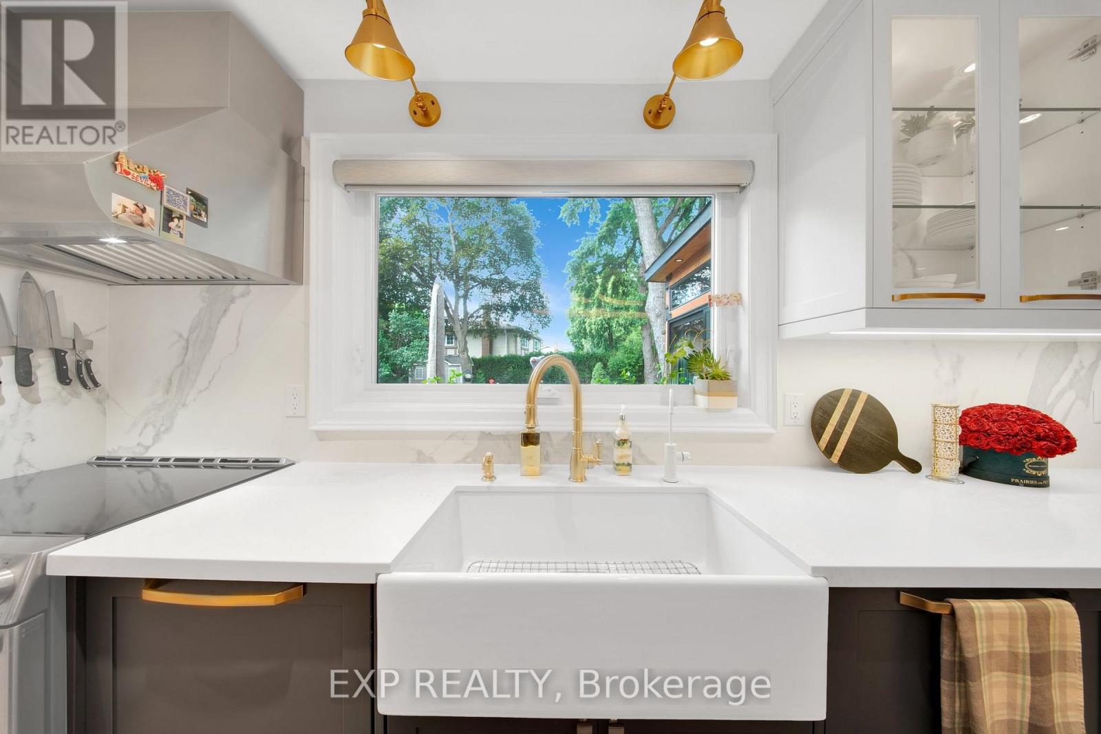 3620 Ponytrail Drive, Mississauga, Ontario  L4X 1W4 - Photo 6 - W12485377