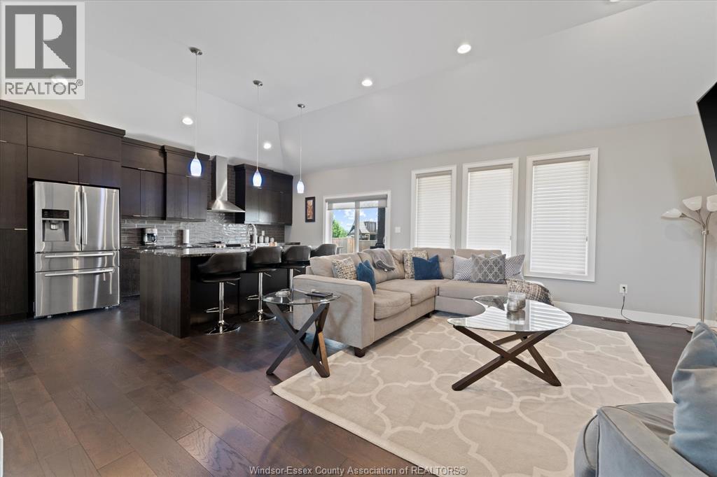 918 Driftwood Crescent, Lakeshore, Ontario  N0R 1A0 - Photo 6 - 25027343