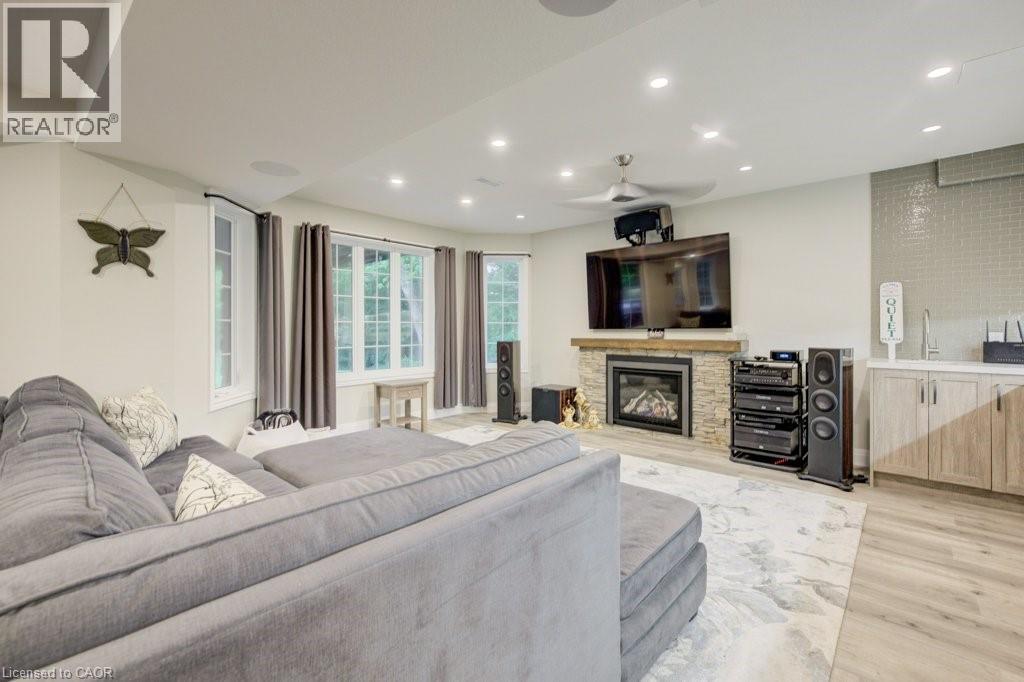 1525 Dickie Settlement Road, Cambridge, Ontario  N3H 4R8 - Photo 34 - 40783678