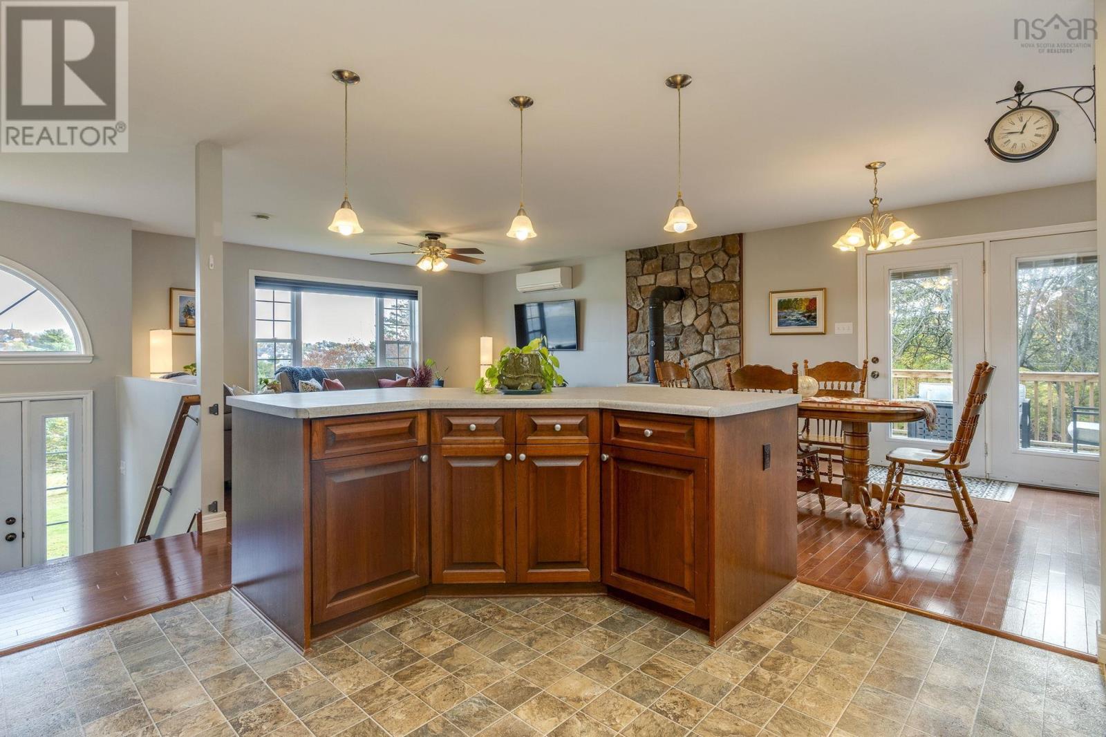 85 Knickle Road, Lunenburg, Nova Scotia  B0J 2C0 - Photo 14 - 202526451