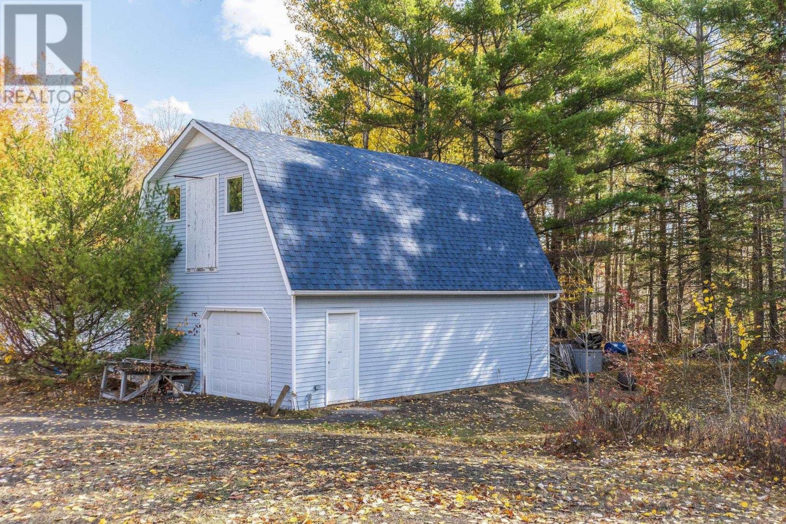 92 Hall Road, South Greenwood, Nova Scotia  B0P 1R0 - Photo 39 - 202526737